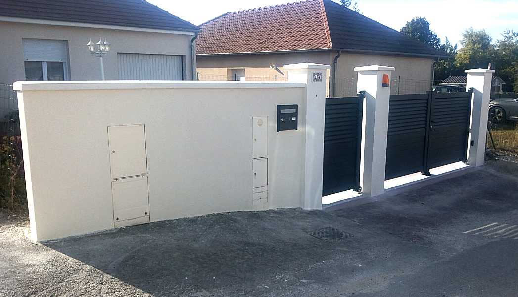 Réfection d'une clôture (1)